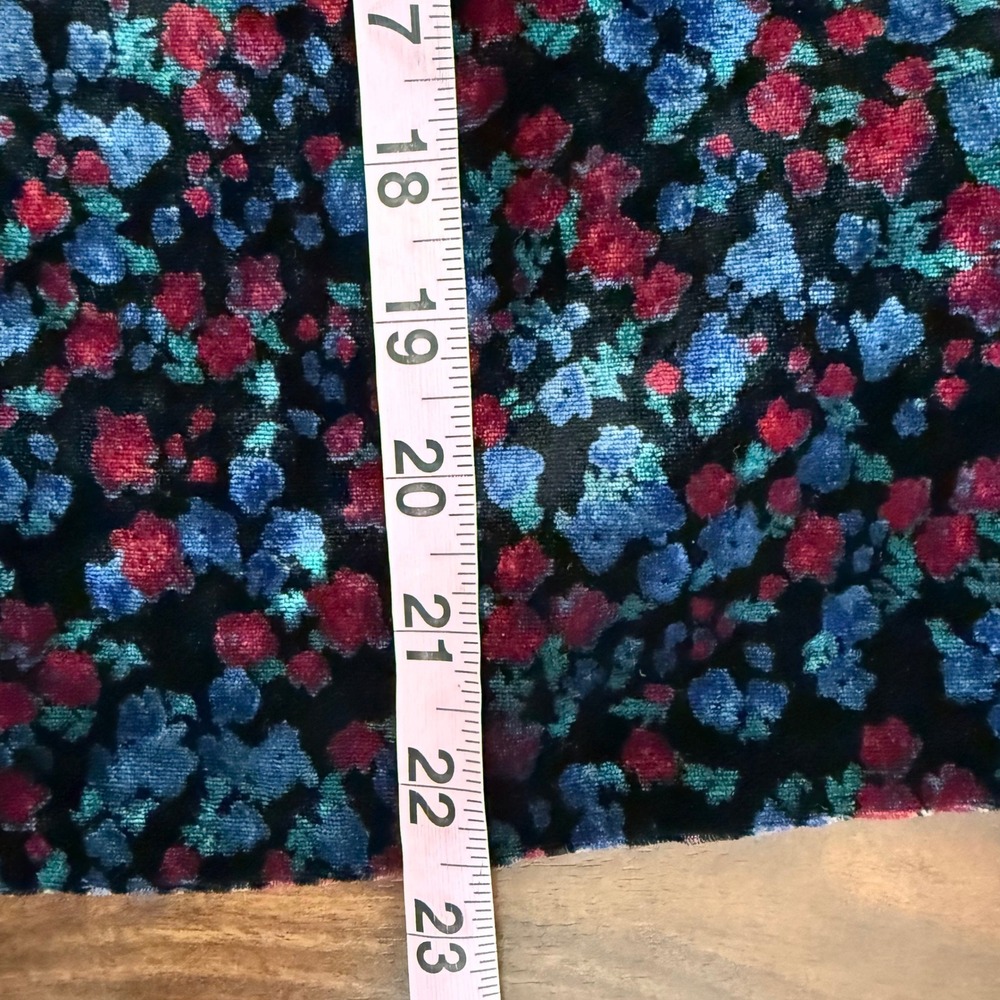 Gap Womens Floral‎ Velvet Puff Sleeve Mock Neck Ruffle Blouse Blue Red Black M - Picture 12 of 13